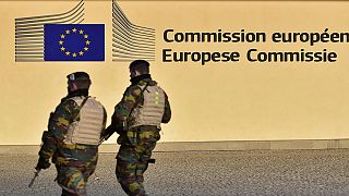 Difesa, Juncker accelera su esercito Ue