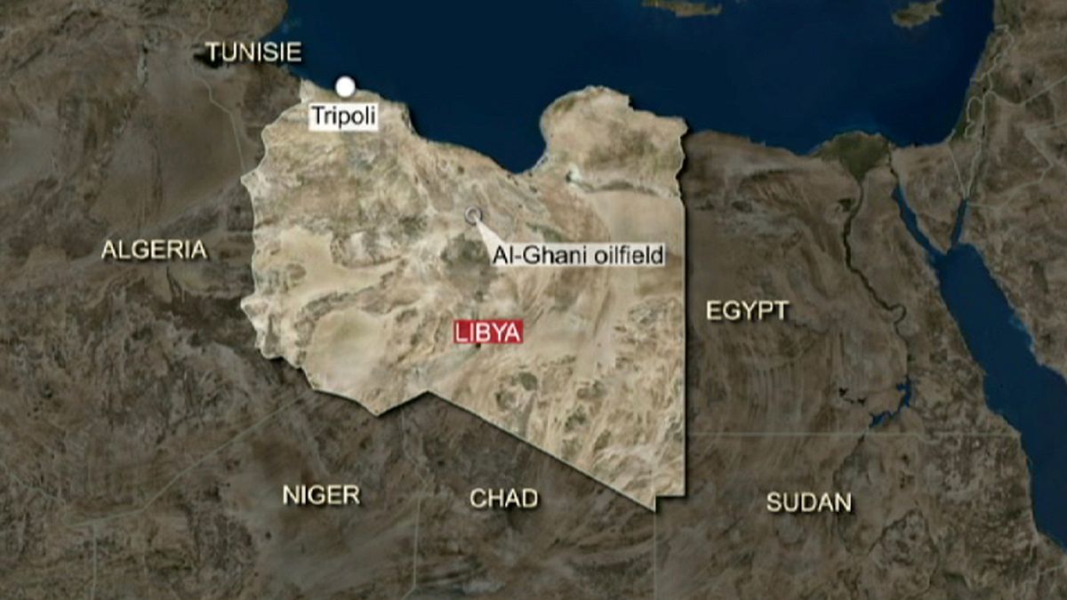 Ливия: иностранных нефтяников захватили боевики ИГ