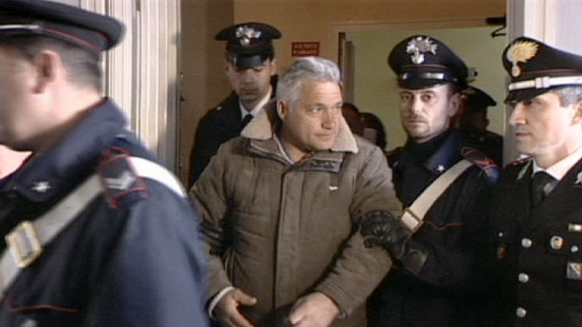 Großeinsatz gegen Mafiafamilie in Süditalien