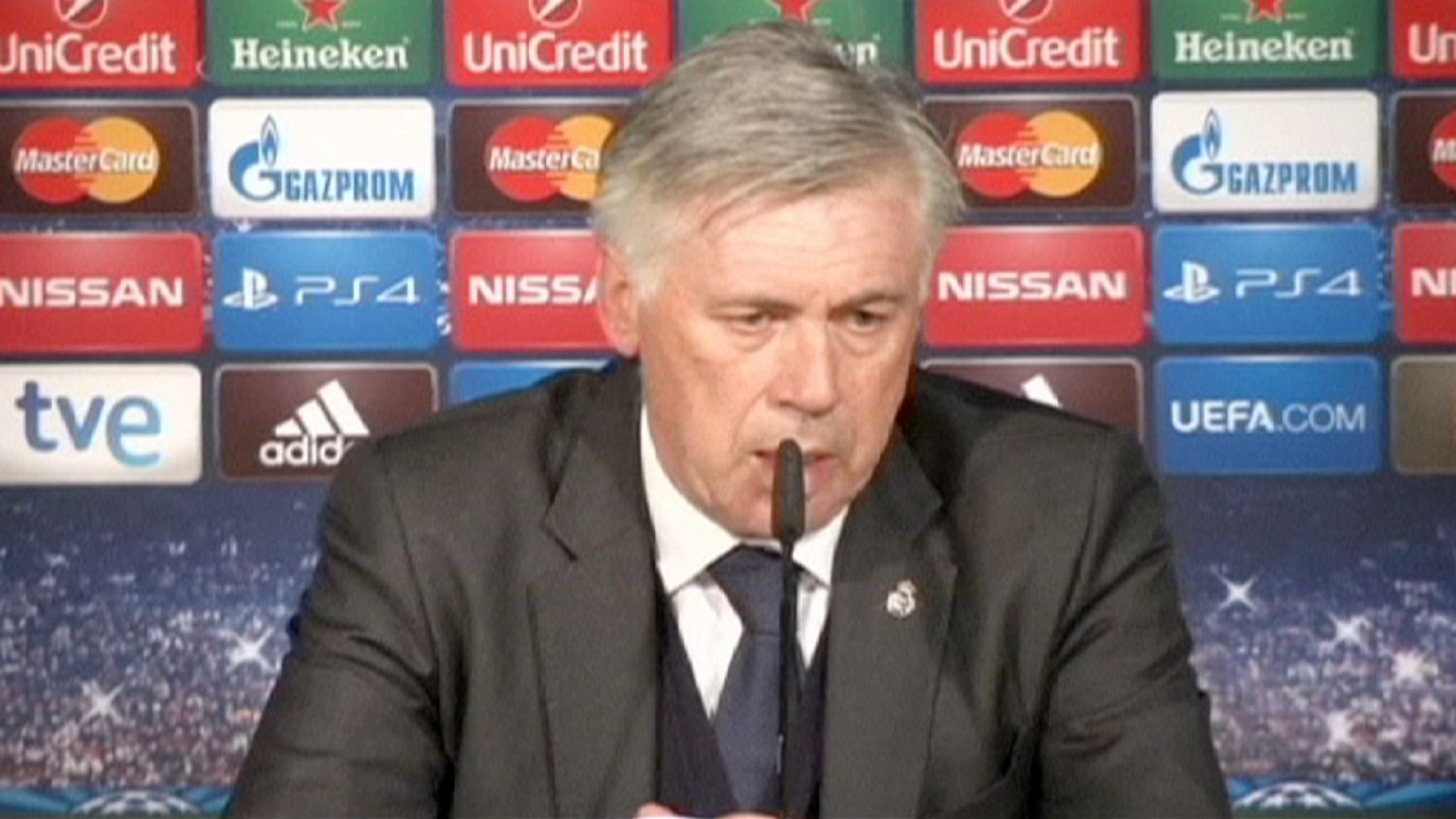 Madrid atravessa crise Real mas Ancelotti continua confiante