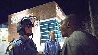 Ferguson: Offenbar gezielte Schüsse auf Polizisten