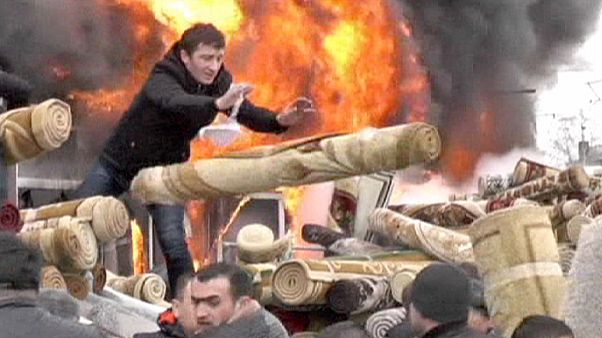 Dramatique incendie dans un centre commercial en Russie Dramatique incendie dans un centre commercial en Russie