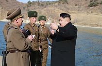 کره شمالی اقدام به پرتاب آزمایشی موشکهای دوربرد کرد
