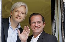 Wikileaks' Julian Assange accepts Swedish prosecutors request