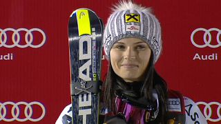 Anna Fenninger fait coup double en Suède