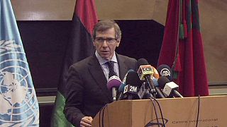 Libyan peace talks falter as fighting continues