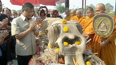 Thaiföld az Elefántok Napját ünnepli
