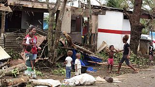 Ajuda humanitária confronta-se com devastação em Vanuatu