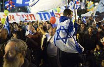 Israel: Benjamin Netanyahu perde terreno para Isaac Herzog
