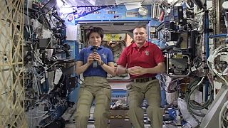 En direct de l'ISS: entretien en apesanteur