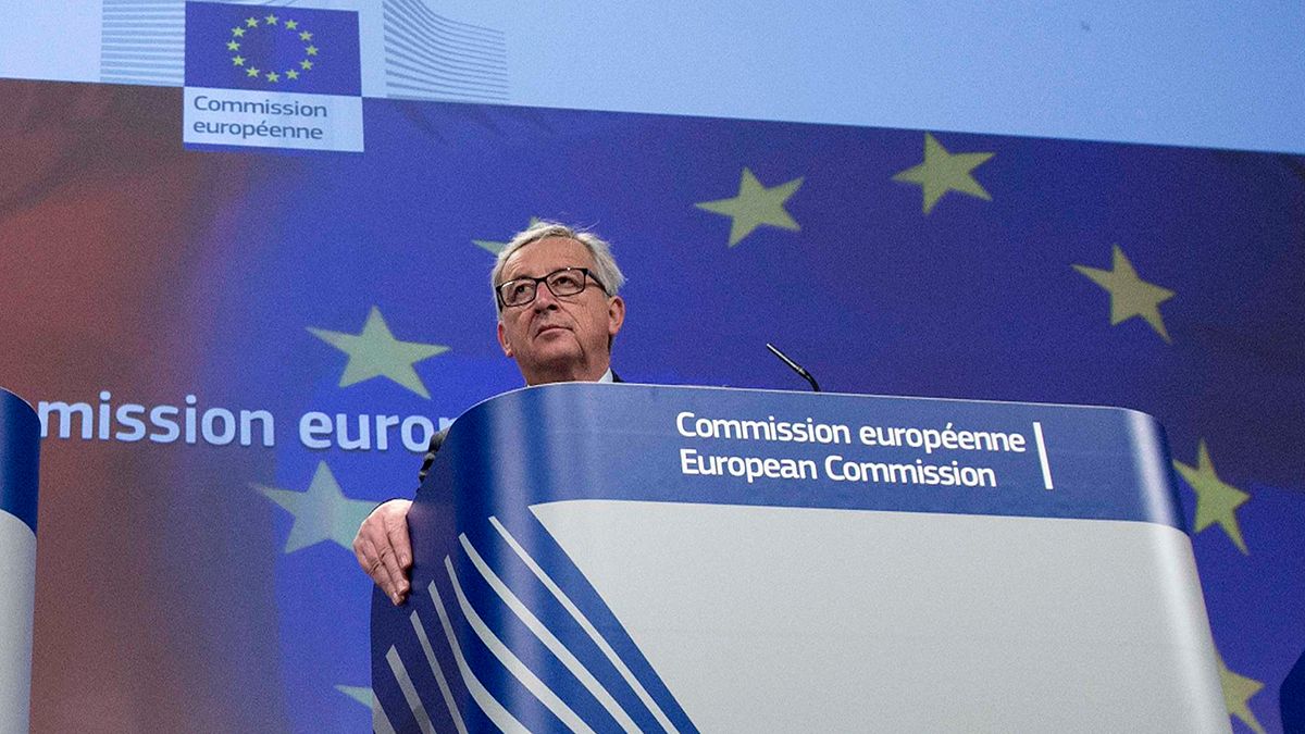 Juncker :"Sono preoccupato per gli scarsi progressi nei negoziati con la Grecia"