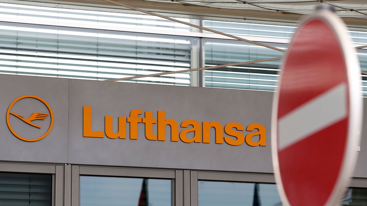 Lufthansa снова не летает. Отменены 750 рейсов