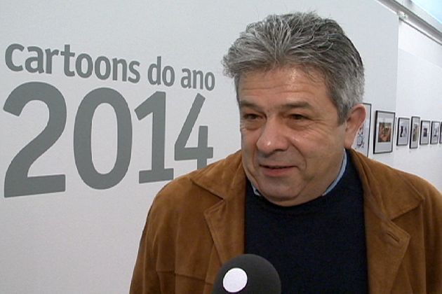 Cartoon Xira - Web Bónus: A entrevista na íntegra com António, o curador da mostra