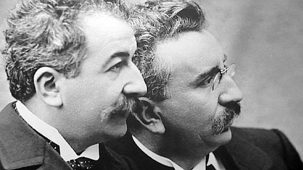 A Lumière testvéreket ünneplik a mozirajongók A Lumière testvéreket ünneplik a mozirajongók