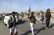 Υεμένη: Πολύνεκρες μάχες στο Άντεν - Φυγαδεύθηκε ο Πρόεδρος