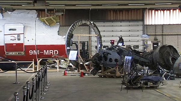 Niederländische Medien: Beweise für Abschuss von MH17 durch russische Rakete Niederländische Medien: Beweise für Abschuss von MH17 durch russische Rakete