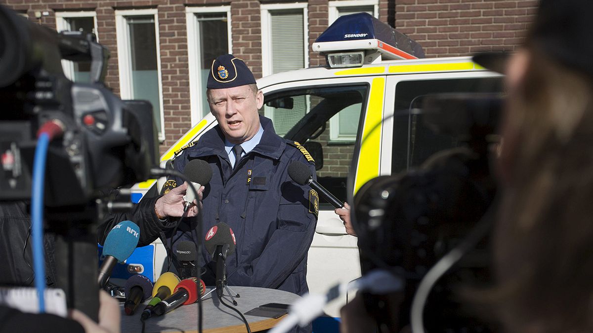 Suède : les auteurs d'une fusillade à Göteborg toujours en fuite