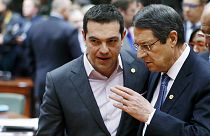 A court d'argent, la Grèce s'engage à accélérer les réformes