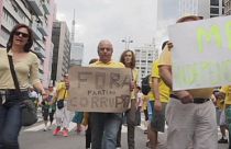 Власти Бразилии приняли антикоррупционный пакет из 10 мер