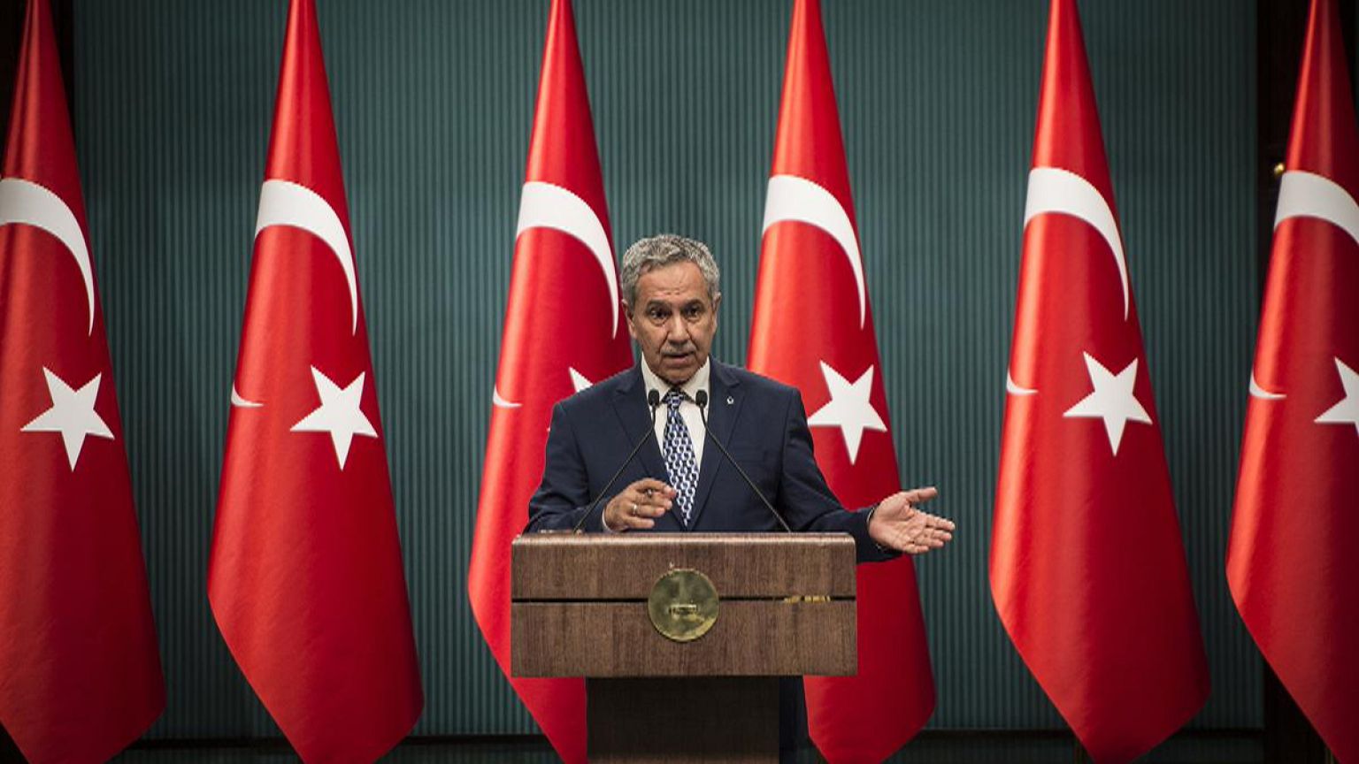 Ak Parti'de Arınç-Gökçek kavgası nereye gidiyor?