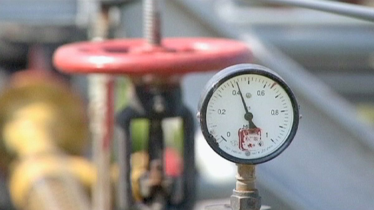 Киев обещает не покупать российский газ с апреля