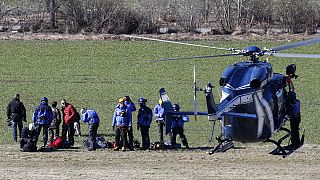 Families of the victims of Germanwings air disaster arrive at crash site