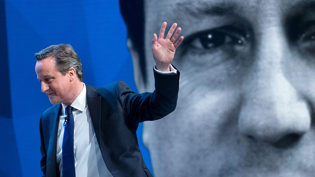 EU 'drives people mad' says British PM, but Miliband wants to stay