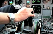 Aviation : des compagnies européennes imposent deux personnes dans le cockpit
