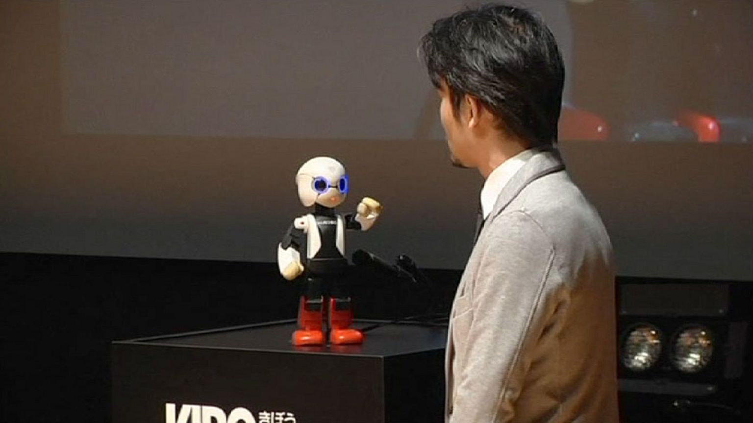 Kirobo, um amigo robô