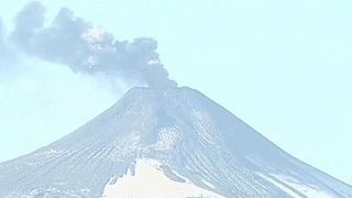 Cile, l'eruzione del vulcano Villarrica