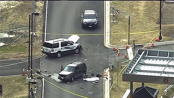 Usa, sparatoria all'ingresso della Nsa: un assalitore ucciso e l'altro ferito Usa, sparatoria all'ingresso della Nsa: un assalitore ucciso e l'altro ferito