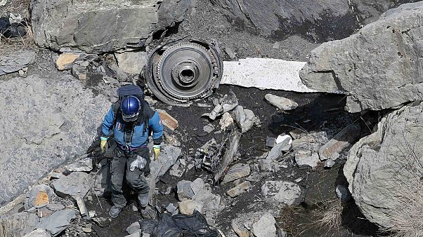 Germanwings crash: Co-pilot Lubitz had 'suicidal tendencies' Germanwings crash: Co-pilot Lubitz had 'suicidal tendencies'