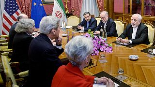 Pressure on at Iran nuclear talks ahead of midnight deadline