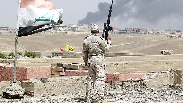 Les forces irakiennes reprennent le siège provincial de Tikrit face à l'EI Les forces irakiennes reprennent le siège provincial de Tikrit face à l'EI