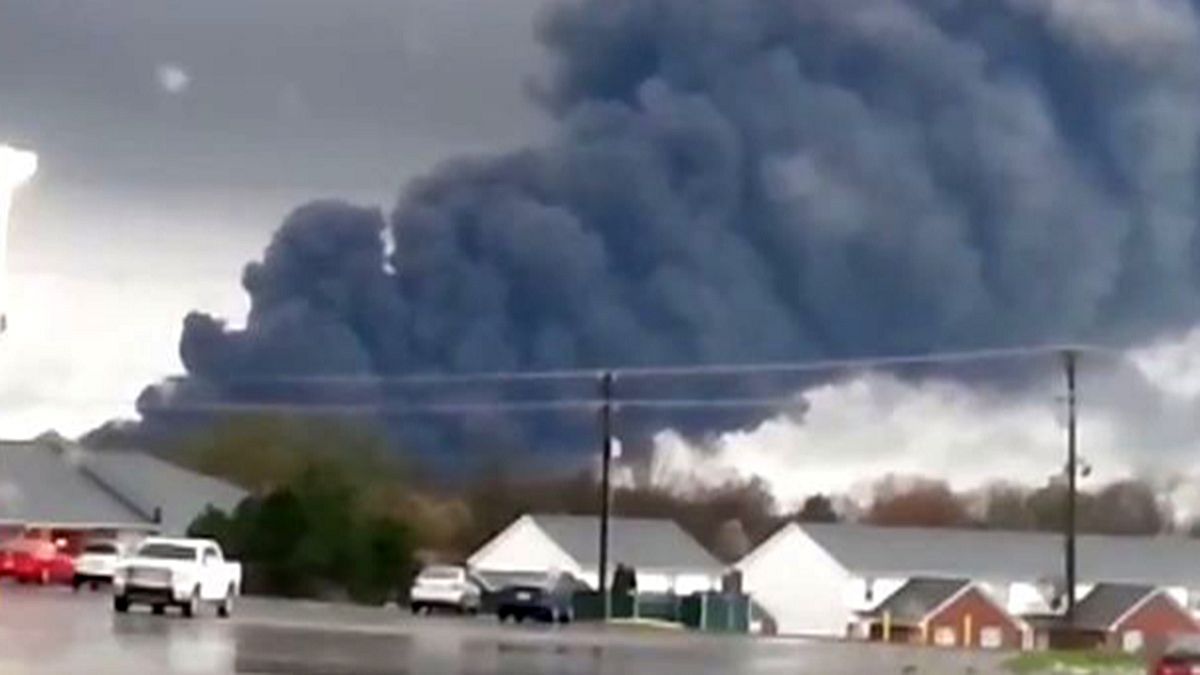 Huge fire consumes General Electric factory in Kentucky