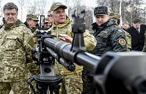 رئیس جمهوری اوکراین بدنبال تقویت ارتش این کشور با تولید سلاح داخلی