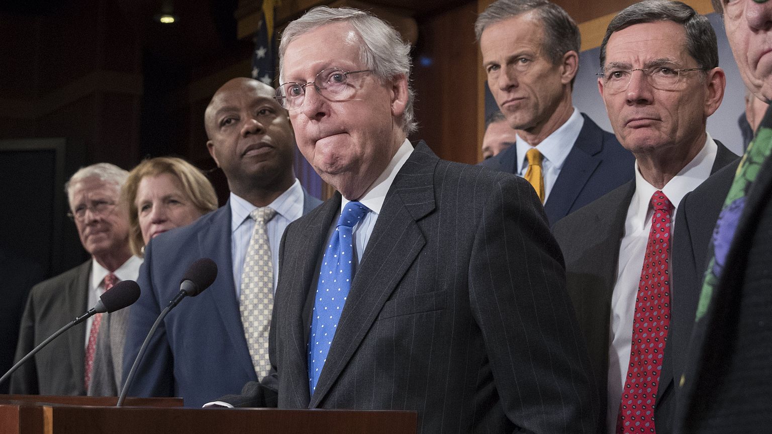 Image: Senate passes Republican-crafted tax plan