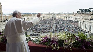 Pope delivers sombre Easter message, highlighting the persecution of Christians