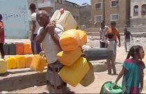 МККК просит приостановить боевые действия в Йемене, чтобы доставить гуманитарную помощь