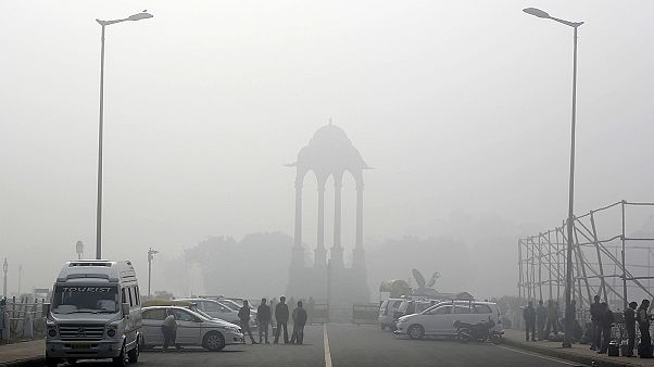 India: l'inquinamento uccide, ma il governo non agisce per non perdere competitività economica India: l'inquinamento uccide, ma il governo non agisce per non perdere competitività economica