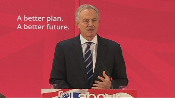 Tony Blair critique le projet de référendum sur l'UE voulu par les conservateurs Tony Blair critique le projet de référendum sur l'UE voulu par les conservateurs
