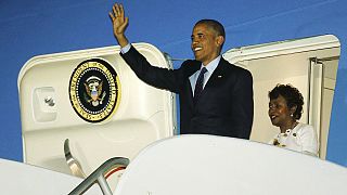 Obama makes first visit by a US president to Jamaica since 1982