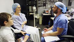 Image: Dr. Julie Luttinger and son Bobby Luttinger meet with Dr. Roy Davido