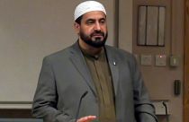 شرطة مكافحة الارهاب البريطانية تحقق في مقتل الامام السوري المعارض للأسد