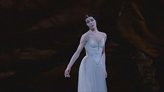 رقص ناتالیا اوسیپُوا در نمایش باله اونگین