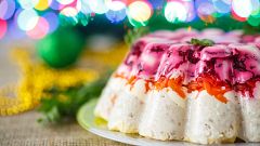 Image: Traditional herring under boiled vegetables