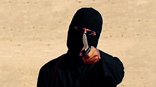 La guerra contro l'Isil raccontata dalla tv europee