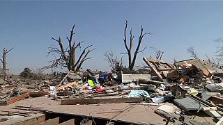 Városrészeket rombolt porig a tornádó Illinois-ban