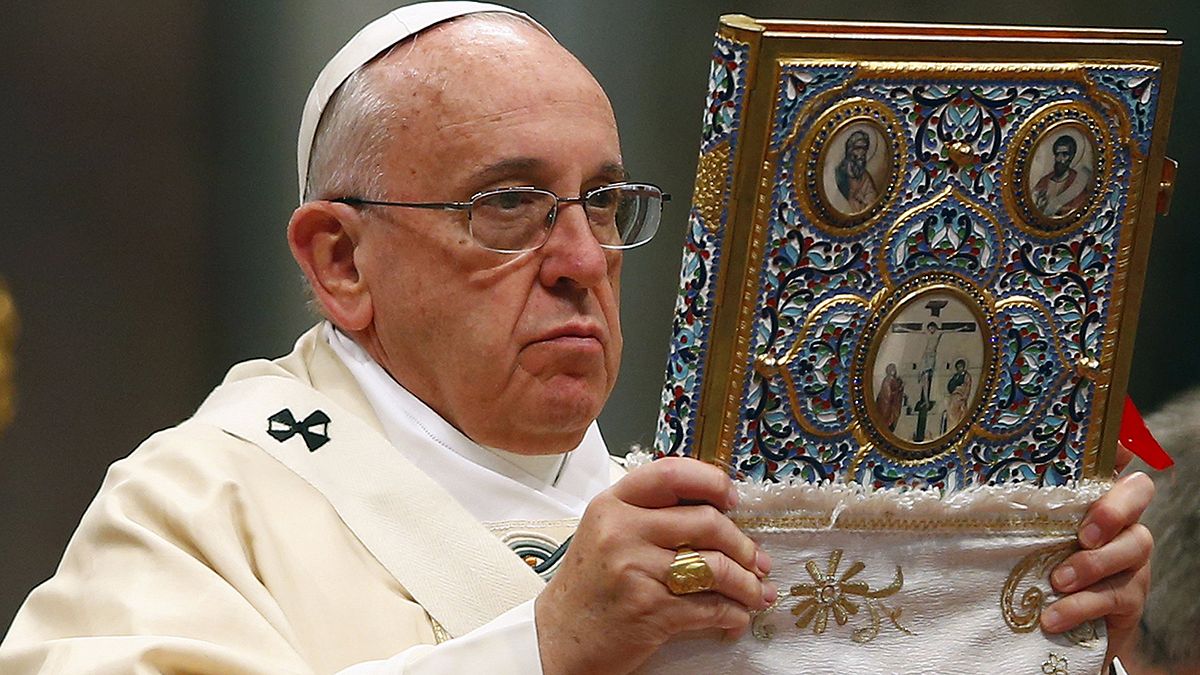 Pope Francis refers to 'genocide' over WWI massacre of Armenians