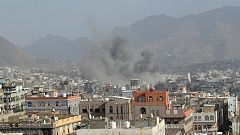 غارات للتحالف على القصر الرئاسي بعدن